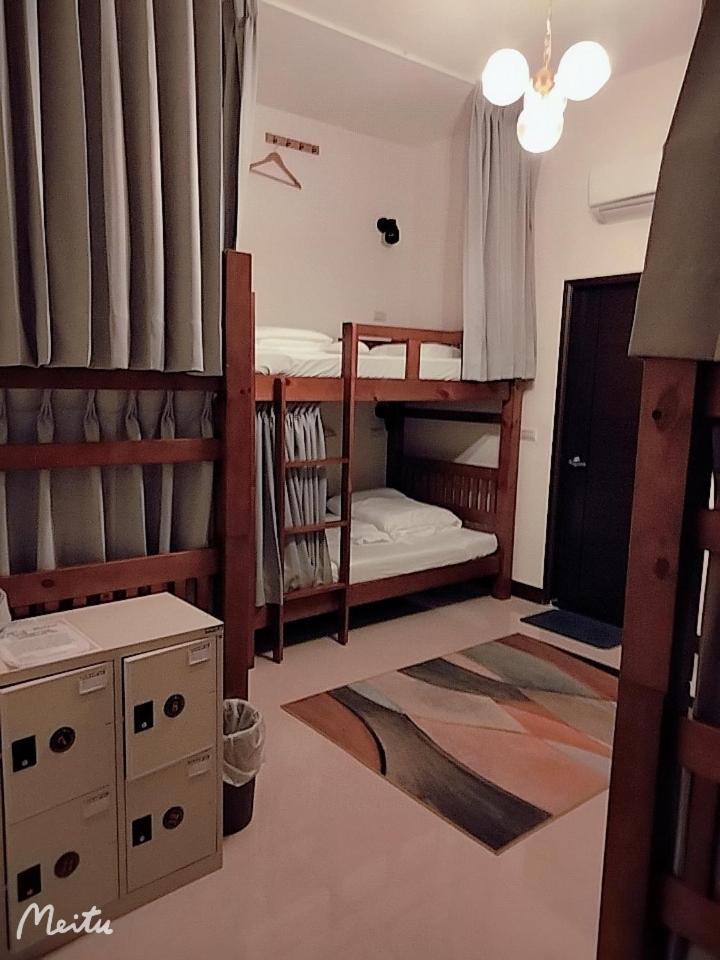 910 Hostel  Yuli Zimmer foto